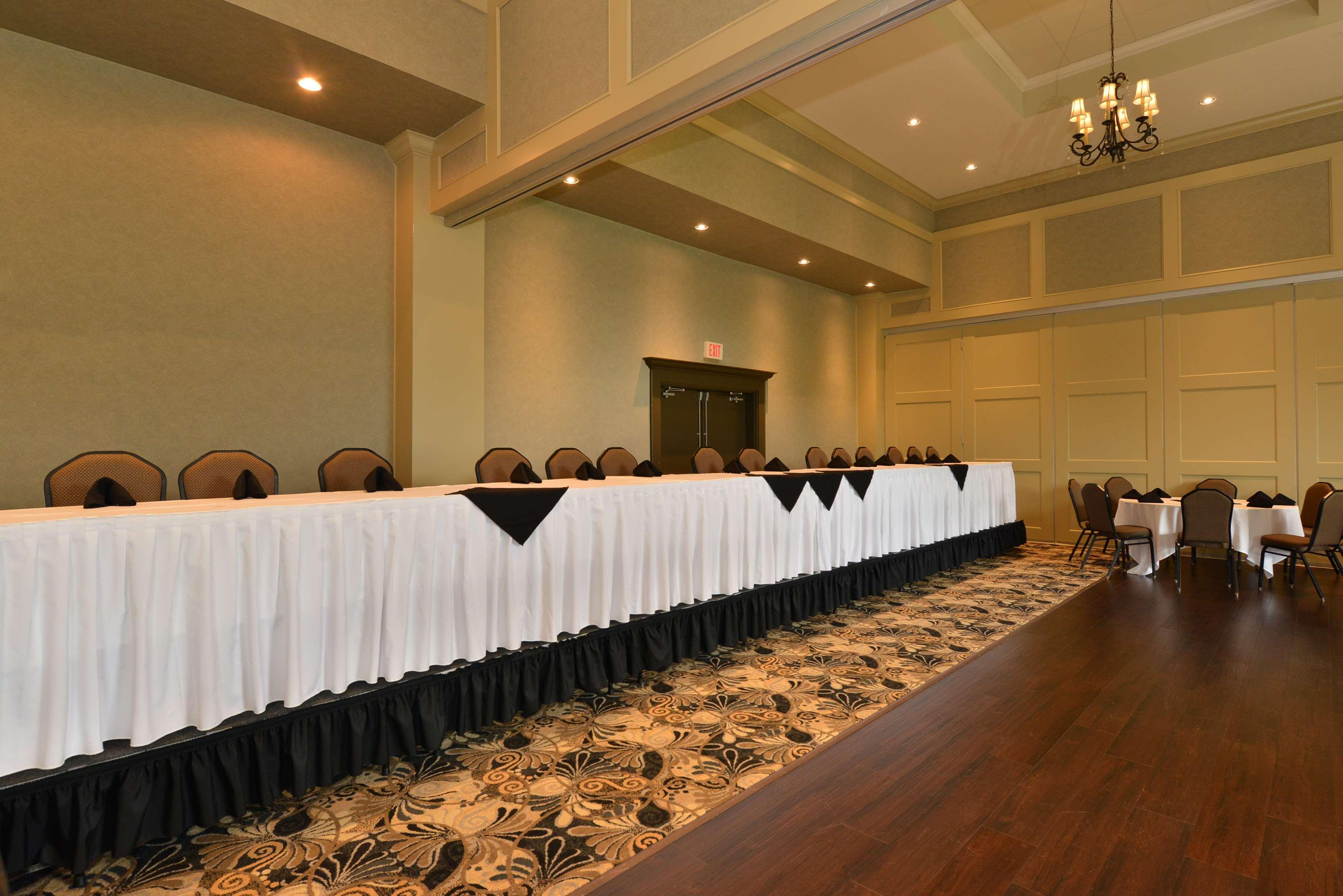 Prestige Harbourfront Resort, Worldhotels Luxury Salmon Arm Luaran gambar