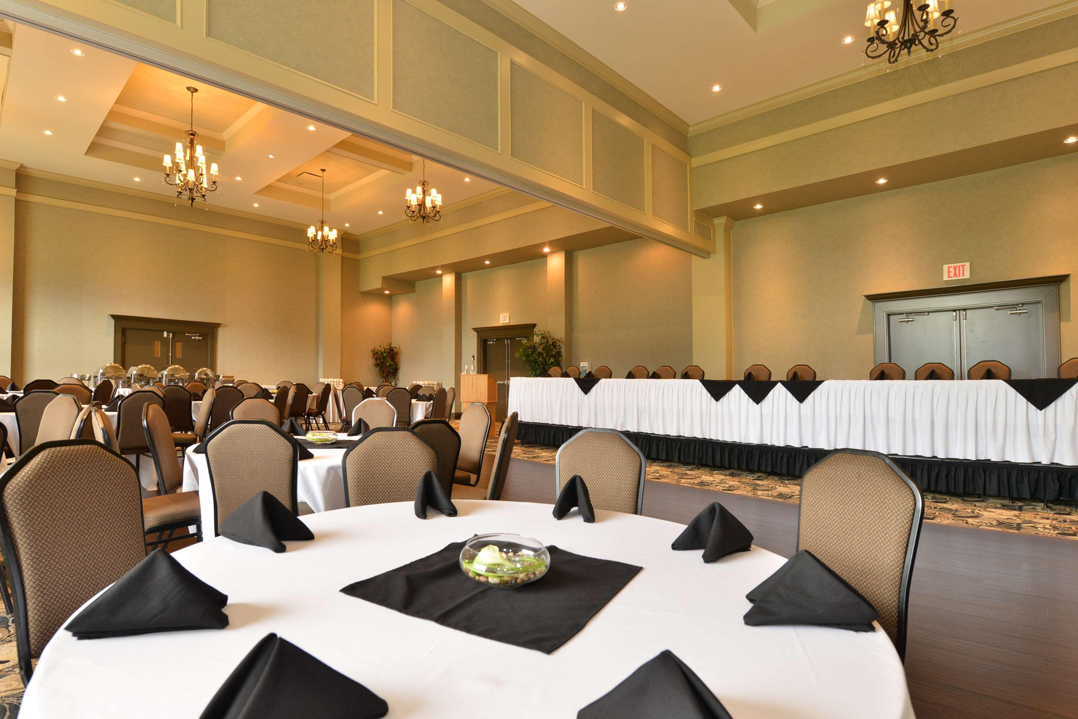 Prestige Harbourfront Resort, Worldhotels Luxury Salmon Arm Luaran gambar
