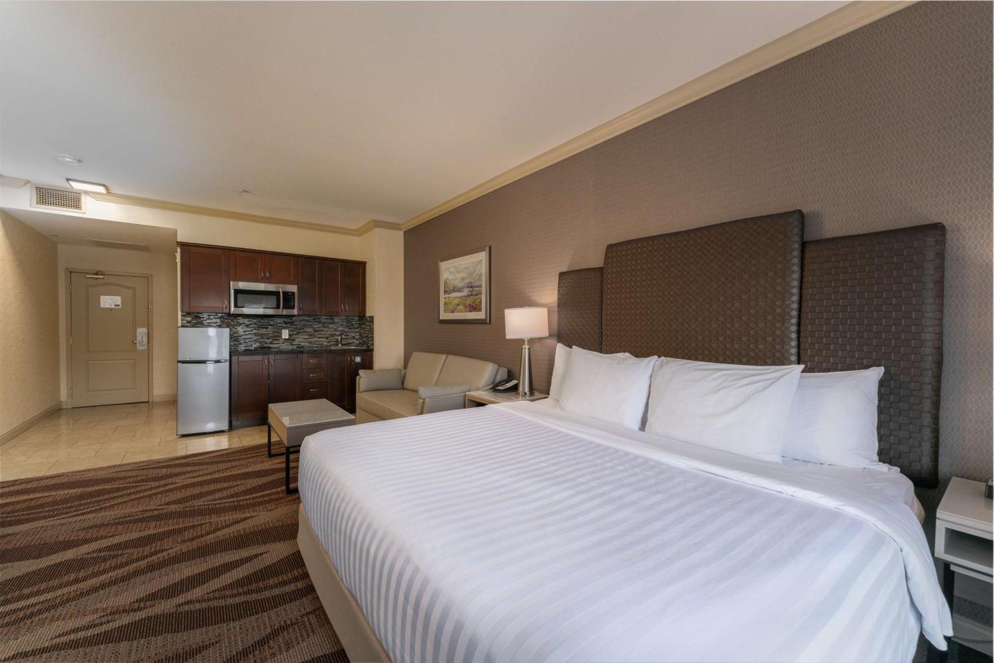Prestige Harbourfront Resort, Worldhotels Luxury Salmon Arm Luaran gambar