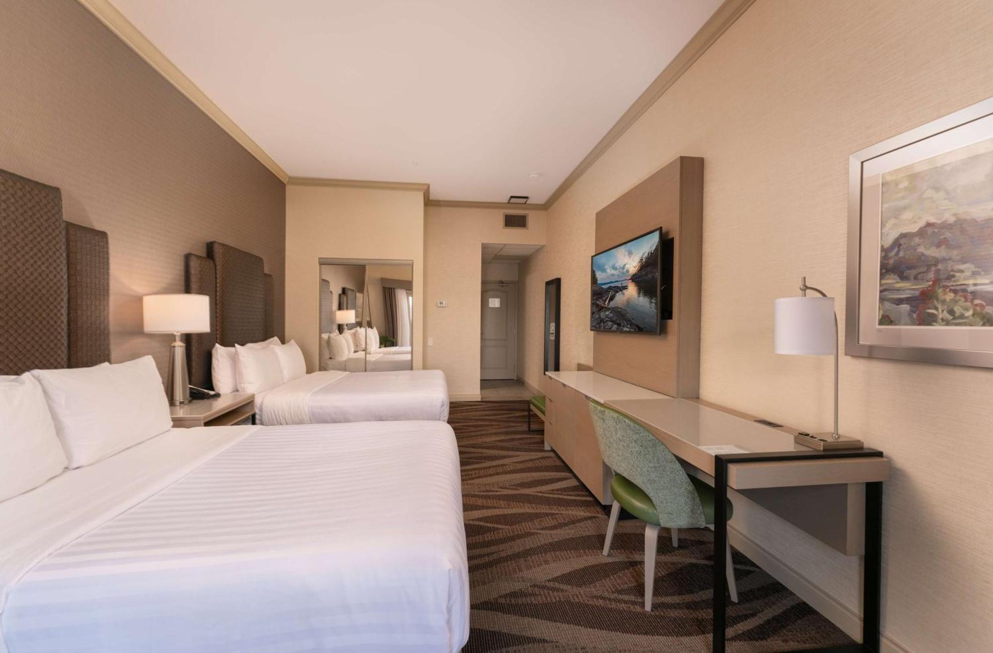 Prestige Harbourfront Resort, Worldhotels Luxury Salmon Arm Luaran gambar